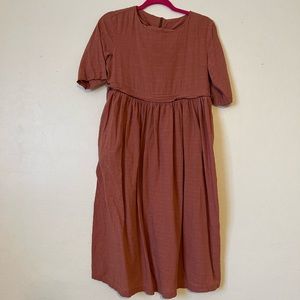 Nursing friendly Mom dress with pockets